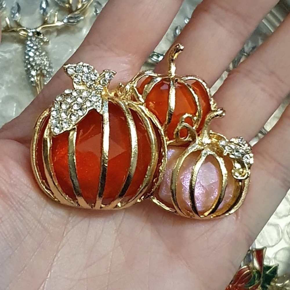 Halloween Pumpkin Orange Gold Brooch